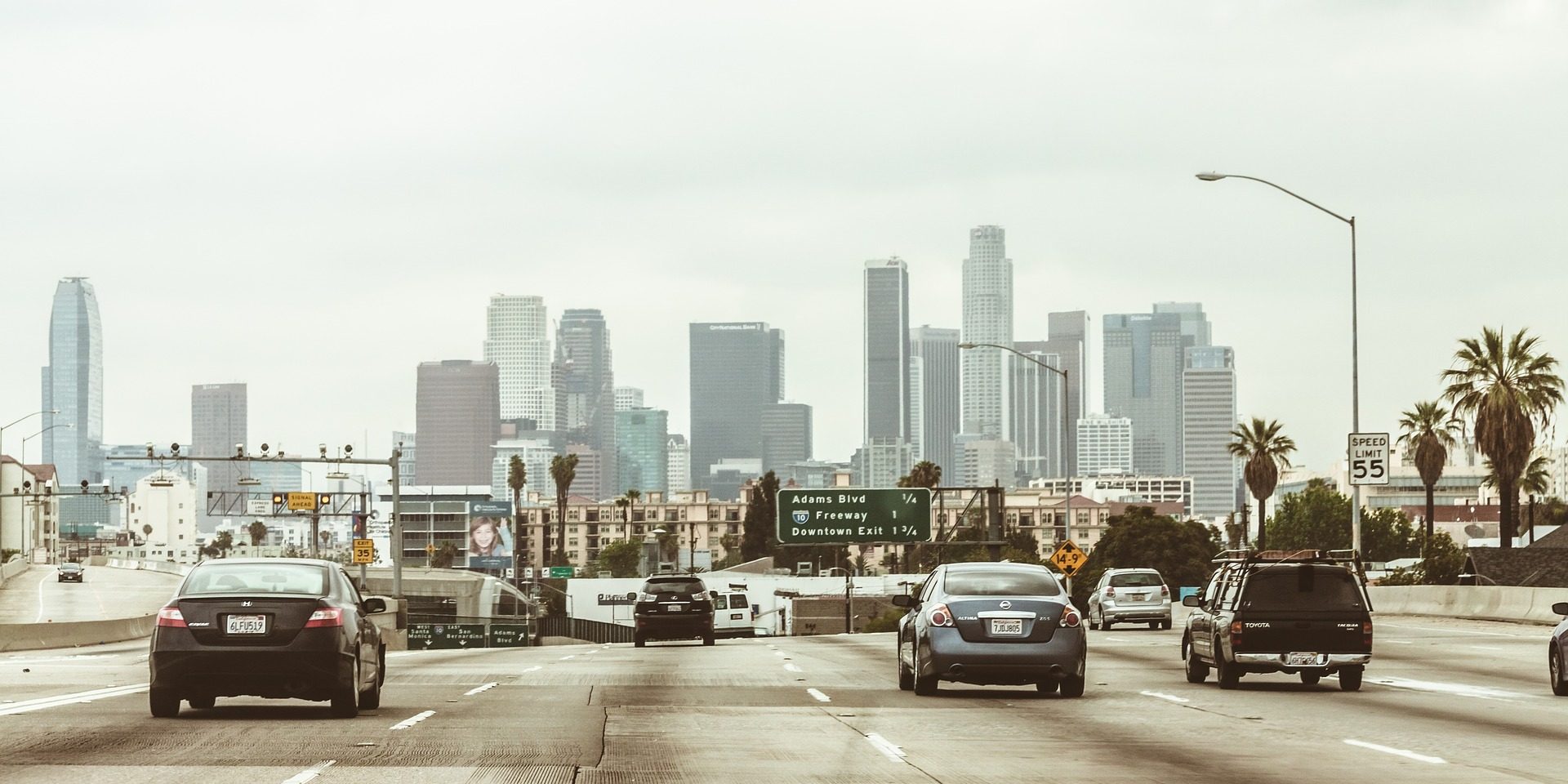 Автомобили Uber с автоматическим управлением соберут данные о столице США